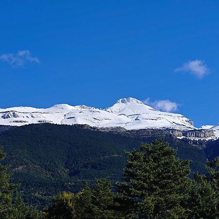 Apartamento A Estrenar En Villanúa Kültér fotó